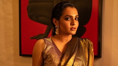 Parvathy Thiruvothu recently won Best Actress for her film Ullozhukku at the International Film Festival of Melbourne. Parvathy Thiruvothu recently won Best Actress for her film Ullozhukku at the International Film Festival of Melbourne.