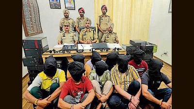 Accused for running fake call center; in the custody of Sadar police in Ludhiana on Friday, August 23, 2024. (HT Photo) Accused for running fake call center; in the custody of Sadar police in Ludhiana on Friday, August 23, 2024. (HT Photo)