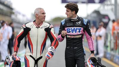 Australia’s Jack Doohan (R) of BWT Alpine F1 Team with father Mick Doohan. (Getty Images) Australia’s Jack Doohan (R) of BWT Alpine F1 Team with father Mick Doohan. (Getty Images)