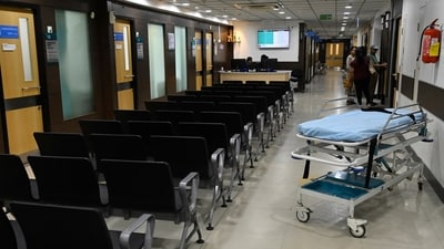 The officials are puzzled as to “why no one heard any noise from inside the seminar hall while the victim was being assaulted” in Kolkata's RG Kar Medical College and Hospital. (Samir Jana/HT Photo) The officials are puzzled as to “why no one heard any noise from inside the seminar hall while the victim was being assaulted” in Kolkata's RG Kar Medical College and Hospital. (Samir Jana/HT Photo)