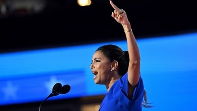 US actor Eva Longoria speaks on the fourth and last day of the Democratic National Convention (DNC) at the United Center in Chicago, Illinois, on August 22, 2024. Vice President Kamala Harris formally accepted the party's nomination for president at the DNC which ran from August 19-22 in Chicago. (AFP) US actor Eva Longoria speaks on the fourth and last day of the Democratic National Convention (DNC) at the United Center in Chicago, Illinois, on August 22, 2024. Vice President Kamala Harris formally accepted the party's nomination for president at the DNC which ran from August 19-22 in Chicago. (AFP)