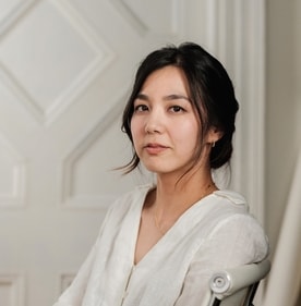Elizabeth Lo was born and raised in Hong Kong. (Photo: Tom Tang) Elizabeth Lo was born and raised in Hong Kong. (Photo: Tom Tang)