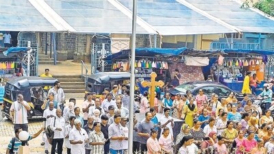 Mount Mary Fair: Stall owners reject Cardinal Gracias’s ₹550 per sq ft offer Mount Mary Fair: Stall owners reject Cardinal Gracias’s ₹550 per sq ft offer
