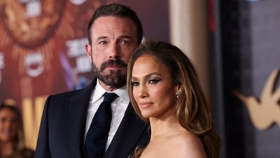 FILE PHOTO: Ben Affleck and Jennifer Lopez at the premiere for the film "This Is Me... Now: A Love Story". REUTERS/Mario Anzuoni/File Photo (REUTERS)