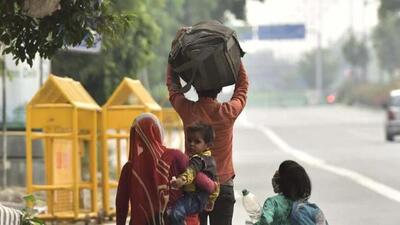 Police had to intervene and resolve matter after the residents of a village in Khanna made announcements to ‘boycott migrant labourers’ using loudspeakers, officials aware of the development said on Saturday. (HT File) Police had to intervene and resolve matter after the residents of a village in Khanna made announcements to ‘boycott migrant labourers’ using loudspeakers, officials aware of the development said on Saturday. (HT File)