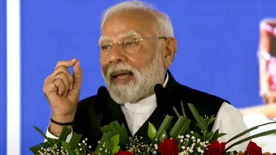 Prime Minister Narendra Modi speaks during 'Lakhpati Didi Sammelan', in Jalgaon. (PTI) Prime Minister Narendra Modi speaks during 'Lakhpati Didi Sammelan', in Jalgaon. (PTI)