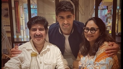 Tanuj Virwani with parents Rati Agnihotri and Anil Virwani. Tanuj Virwani with parents Rati Agnihotri and Anil Virwani.