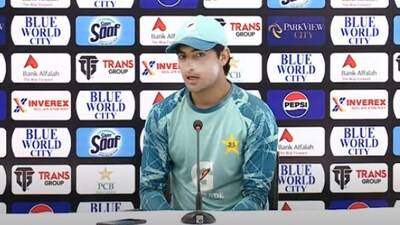 Naseem Shah during the press conference following Day 4 (YouTube) Naseem Shah during the press conference following Day 4 (YouTube)