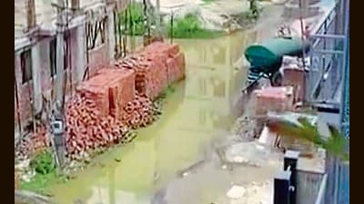 A waterlogged lane in Sector 38. (HT Photo) A waterlogged lane in Sector 38. (HT Photo)