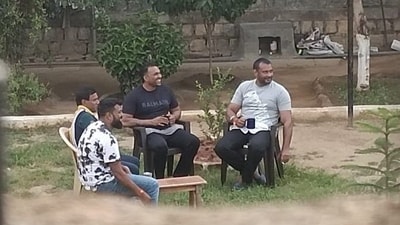 This picture of Darshan and a few other inmates has been making rounds on social media. This picture of Darshan and a few other inmates has been making rounds on social media.