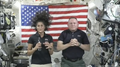 Veteran NASA astronauts Sunita Williams (left) and Barry Wilmore (right) may think being stranded in space is "pretty grand" (ASSOCIATED PRESS/picture alliance	)