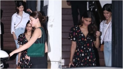 Suhana Khan, Ananya Panday, and Shanaya Kapoor on their late-night outing. (HT Photo/Varinder Chawla) Suhana Khan, Ananya Panday, and Shanaya Kapoor on their late-night outing. (HT Photo/Varinder Chawla)
