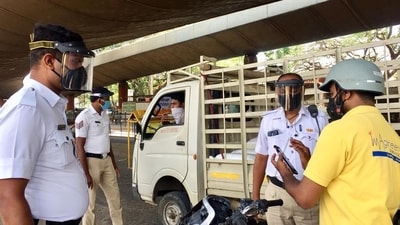 The drive aims to address evasive tactics used by motorists to evade traffic enforcement and criminal activities. (ANI Photo) (ANI) The drive aims to address evasive tactics used by motorists to evade traffic enforcement and criminal activities. (ANI Photo) (ANI)