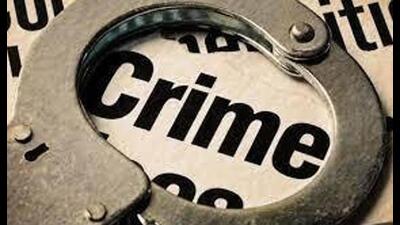 A senior STF official said all four accused were part of the liquor smuggling racket and involved in smuggling liquor from Uttar Pradesh to dry state Bihar by train. (For Representative)