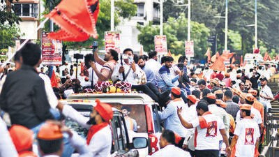 As Maharashtra prepares for assembly elections, political leaders in Pune are turning to religious tourism as a means to connect with voters. ((PIC FOR REPRESENTATION)) As Maharashtra prepares for assembly elections, political leaders in Pune are turning to religious tourism as a means to connect with voters. ((PIC FOR REPRESENTATION))