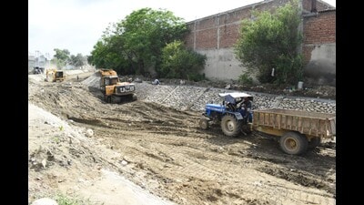 The rejuvenation and beautification of the Kala Sanghian drain in progress (HT Photo)