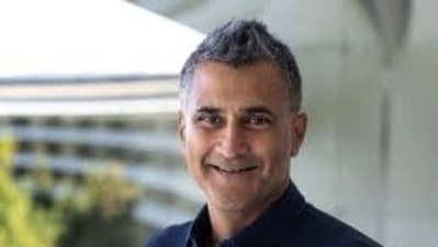 Kevan Parekh has been at Apple for 11 years and currently leads Financial Planning and Analysis, G&A and Benefits Finance, Investor Relations, and Market Research. Kevan Parekh has been at Apple for 11 years and currently leads Financial Planning and Analysis, G&A and Benefits Finance, Investor Relations, and Market Research.
