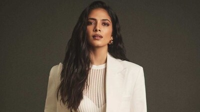 Malavika Mohanan reacted to growing violence against women. Malavika Mohanan reacted to growing violence against women.