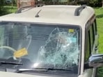 Bengal Bandh; The car of the BJP leader. Bengal Bandh; The car of the BJP leader.