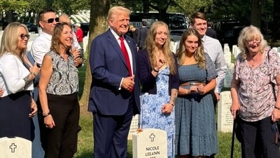 Trump travelled to Virginia to lay a wreath commemorating the third anniversary of the deaths of 13 American soldiers at Kabul Airport’s Abbey Gate during the chaotic Afghan withdrawal. (Utah Governor Spencer Cox)) Trump travelled to Virginia to lay a wreath commemorating the third anniversary of the deaths of 13 American soldiers at Kabul Airport’s Abbey Gate during the chaotic Afghan withdrawal. (Utah Governor Spencer Cox))