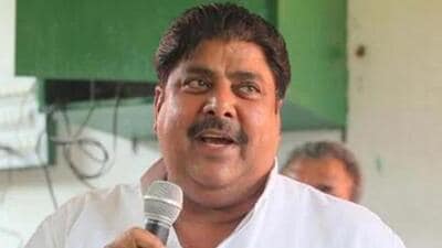 Jannayak Janata Party (JJP) chief Ajay Singh Chautala said that the JJP workers are excited after the party formed an alliance with Azad Samaj Party (ASP) and this association will become a third strong front in the state. (HT Photo)