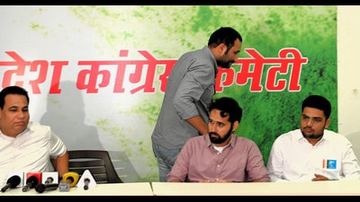 Miffed with the choice for the presidential candidate, Chandigarh NSUI president Sikander Boora (grey shirt) had left the press conference on Wednesday after announcing his resignation verbally. (Ravi Kumar/HT) Miffed with the choice for the presidential candidate, Chandigarh NSUI president Sikander Boora (grey shirt) had left the press conference on Wednesday after announcing his resignation verbally. (Ravi Kumar/HT)