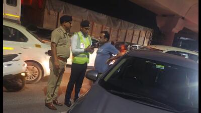 Officials said checks are particularly focused on key locations near entry and exit points of the city and popular nightlife venues. (HT Photo) Officials said checks are particularly focused on key locations near entry and exit points of the city and popular nightlife venues. (HT Photo)