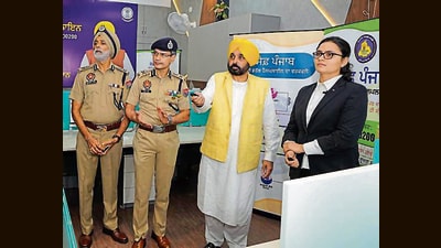 Punjab chief minister Bhagwant Mann inaugurates the new office of the Anti-Narcotics Task Force (ANTF) at Sector 79 at Mohali in Punjab (HT Photo) Punjab chief minister Bhagwant Mann inaugurates the new office of the Anti-Narcotics Task Force (ANTF) at Sector 79 at Mohali in Punjab (HT Photo)