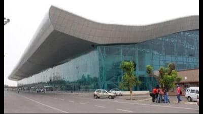 The airport authorities have informed police and sought help of the Air Force station adjoining the Amritsar airport in the matter (HT File)