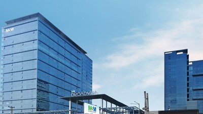 M3M India and Oravel Stays, the parent company of OYO Hotels & Homes, have signed a Memorandum of Understanding (MoU) to launch the premium SUNDAY Hotel in India. M3M India and Oravel Stays, the parent company of OYO Hotels & Homes, have signed a Memorandum of Understanding (MoU) to launch the premium SUNDAY Hotel in India.