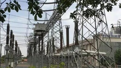Bengaluru power cut: Affected areas include the central business district and neighbourhoods such as Jayanagar, BTM Layout, and Bannerghatta Road.
(HT File) Bengaluru power cut: Affected areas include the central business district and neighbourhoods such as Jayanagar, BTM Layout, and Bannerghatta Road.
(HT File)