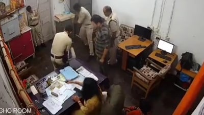 Dalit woman, teen son brutally thrashed by railway police in MP's Katni (@JituPatwari (X)) Dalit woman, teen son brutally thrashed by railway police in MP's Katni (@JituPatwari (X))