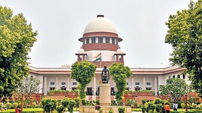 The Supreme Court has been considering contempt action against Ramdev and Patanjali’s managing director Balkrishna for continuing to issue misleading advertisements despite previous court orders. (ANI) (HT_PRINT) The Supreme Court has been considering contempt action against Ramdev and Patanjali’s managing director Balkrishna for continuing to issue misleading advertisements despite previous court orders. (ANI) (HT_PRINT)