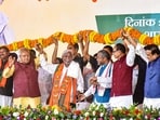 Former Jharkhand chief minister Champai Soren with Union Minister Shivraj Singh Chouhan, Assam Chief Minister Himanta Biswa Sarma, Jharkhand BJP President Babulal Marandi, party leader Arjun Munda and others as he joined BJP during a ceremony, in Ranchi. Former Jharkhand chief minister Champai Soren with Union Minister Shivraj Singh Chouhan, Assam Chief Minister Himanta Biswa Sarma, Jharkhand BJP President Babulal Marandi, party leader Arjun Munda and others as he joined BJP during a ceremony, in Ranchi.