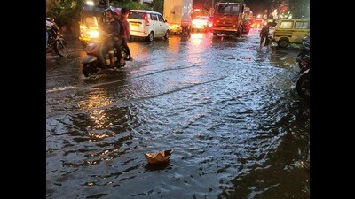 According to a video forecast issued by IMD on Friday, there is a deep depression currently over Kutch and the adjoining areas of Kutch and Pakistan and the northeast Arabian Sea. (HT PHOTO) According to a video forecast issued by IMD on Friday, there is a deep depression currently over Kutch and the adjoining areas of Kutch and Pakistan and the northeast Arabian Sea. (HT PHOTO)
