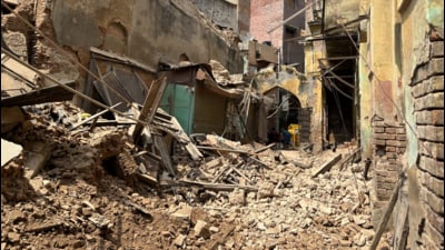 Nawab Saab ki Haveli is being demolished due to its heightened fragility. (HT Photo) Nawab Saab ki Haveli is being demolished due to its heightened fragility. (HT Photo)