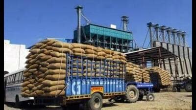 The North Haryana Rice Millers’ Association has urged the state government to clear their dues amounting to about  ₹500 crore for the last four years. (HT File)