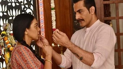 Sudhanshu Pandey reacted to the reports of rift between him and Rupali Ganguly. Sudhanshu Pandey reacted to the reports of rift between him and Rupali Ganguly.