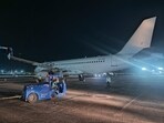 However both runways were later cleared, and the aircraft made a safe landing. However both runways were later cleared, and the aircraft made a safe landing.