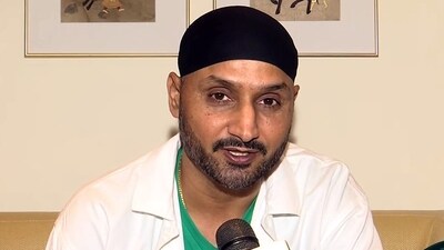 Harbhajan Singh dropped his verdict on if India should travel to Pakistan for the Champions Trophy. (ANI) Harbhajan Singh dropped his verdict on if India should travel to Pakistan for the Champions Trophy. (ANI)