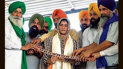 Olympian Vinesh Phogat being felicitated at a farmers' rally on the 200th day of their ongoing protest, at Shambhu border, Saturday, Aug 31, 2024. (PTI) Olympian Vinesh Phogat being felicitated at a farmers' rally on the 200th day of their ongoing protest, at Shambhu border, Saturday, Aug 31, 2024. (PTI)