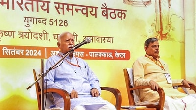 **EDS: IMAGE VIA @RSSorg ON SATURDAY, AUG 31, 2024** Palakkad: RSS chief Mohan Bhagwat and Sarkaryavah Dattatreya Hosabale, right, during the All India Coordination Meeting of the Rashtriya Swayamsevak Sangh (RSS), in Palakkad, Kerala. The meeting will continue till September 2. (PTI Photo)(PTI08_31_2024_000034A) (PTI) **EDS: IMAGE VIA @RSSorg ON SATURDAY, AUG 31, 2024** Palakkad: RSS chief Mohan Bhagwat and Sarkaryavah Dattatreya Hosabale, right, during the All India Coordination Meeting of the Rashtriya Swayamsevak Sangh (RSS), in Palakkad, Kerala. The meeting will continue till September 2. (PTI Photo)(PTI08_31_2024_000034A) (PTI)