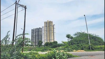 The authority in its report to the state government on Saturday said they have received ₹304.35 crore in dues from builders and another tranche of ₹904 crore is expected in the coming years. Altogether, 7,763 flats in 22 projects are awaiting registries. (HT Photo) The authority in its report to the state government on Saturday said they have received ₹304.35 crore in dues from builders and another tranche of ₹904 crore is expected in the coming years. Altogether, 7,763 flats in 22 projects are awaiting registries. (HT Photo)