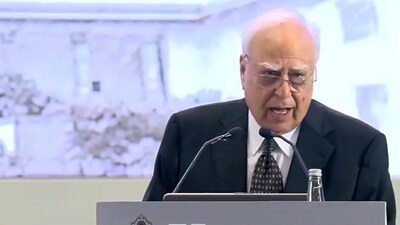 Supreme Court Bar Association president and Rajya Sabha member Kapil Sibal addresses the inaugural session of the two-day National Conference of District Judiciary.