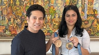 Manu Bhaker met Sachin Tendulkar on Thursday (Instagram)