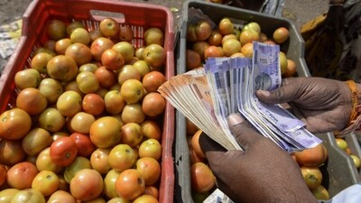 Despite a contraction in government spending, investment demand, reflected in Gross Fixed Capital Formation, actually grew faster compared to the previous quarter, to 7.5%. (AFP) Despite a contraction in government spending, investment demand, reflected in Gross Fixed Capital Formation, actually grew faster compared to the previous quarter, to 7.5%. (AFP)
