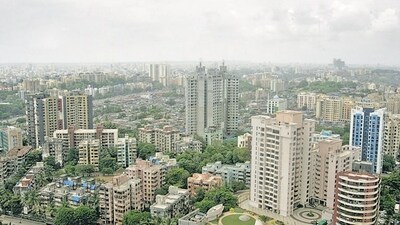 India's 21 major listed real estate developers have together sold properties worth nearly ₹35,000 crore during the latest June quarter with Godrej Properties reporting highest sale bookings.- HT PHOTO BY PUNEET CHANDHOK 18/08/09 - AUG09 2K9 (Representational photo) India's 21 major listed real estate developers have together sold properties worth nearly ₹35,000 crore during the latest June quarter with Godrej Properties reporting highest sale bookings.- HT PHOTO BY PUNEET CHANDHOK 18/08/09 - AUG09 2K9 (Representational photo)