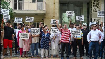 Residents’ allegations related with the civic issues and other maintenance are baseless, said an AOA official. (Sunil Ghosh/HT) Residents’ allegations related with the civic issues and other maintenance are baseless, said an AOA official. (Sunil Ghosh/HT)