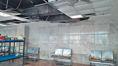 The five-storyed building accommodates several paediatric departments including haematology, gastroenterology, otorhinolaryngology, urology, cardiology, orthopaedics, among others. (HT Photos (file)) The five-storyed building accommodates several paediatric departments including haematology, gastroenterology, otorhinolaryngology, urology, cardiology, orthopaedics, among others. (HT Photos (file))
