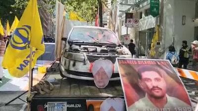The floats were taken out to the Indian Consulate in Vancouver (HT Photo/Sourced)